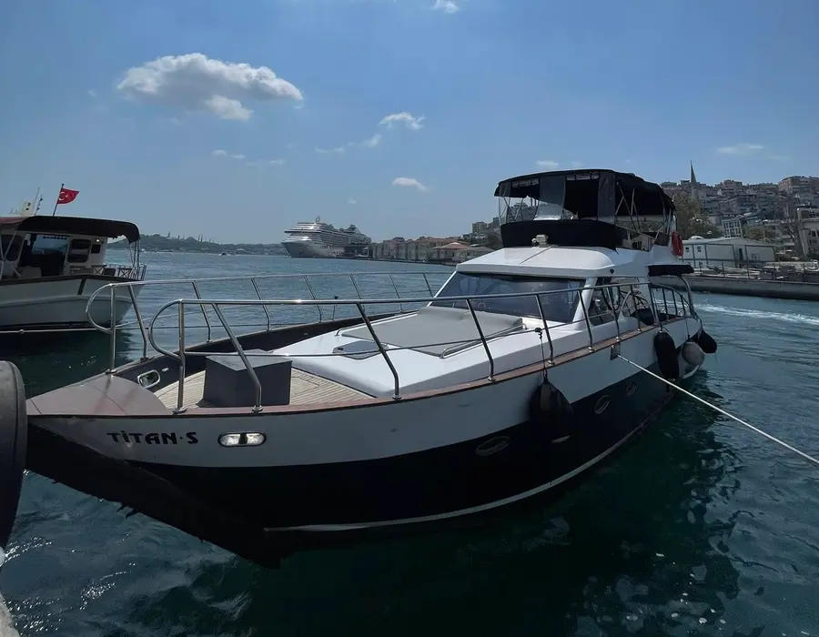 Titan-s Fotoğraf 2