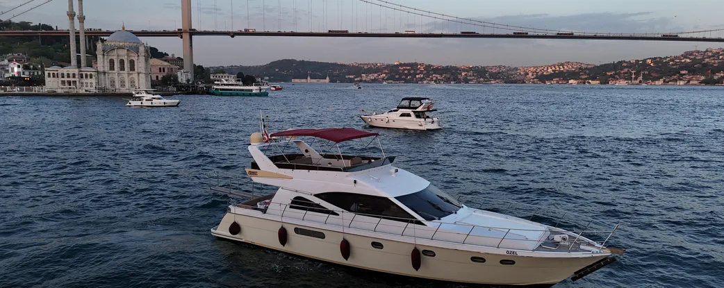 ÖZEL ( ALKOLSÜZ YAT KİRALAMA) Fotoğraf 3