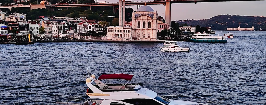 ÖZEL ( ALKOLSÜZ YAT KİRALAMA) Fotoğraf 2