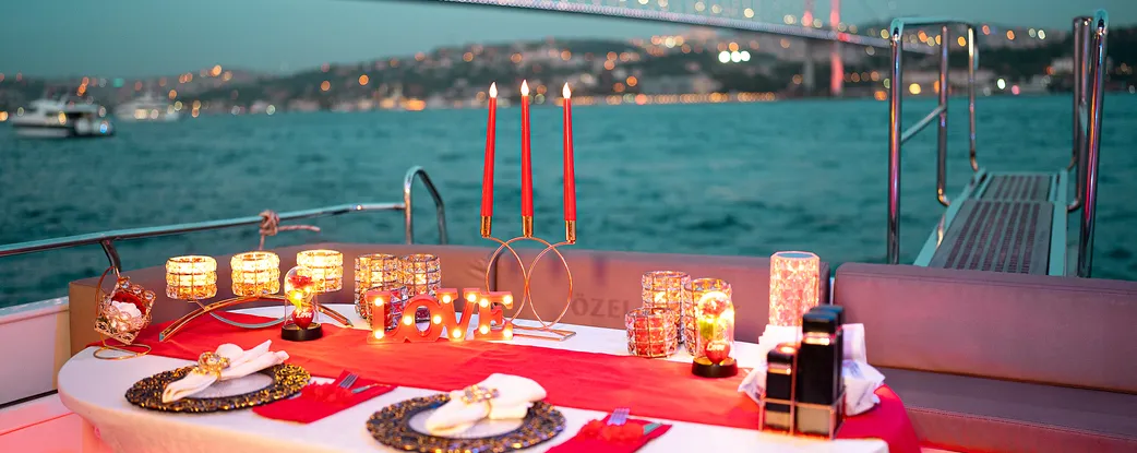 ÖZEL ( ALKOLSÜZ YAT KİRALAMA) Fotoğraf 7