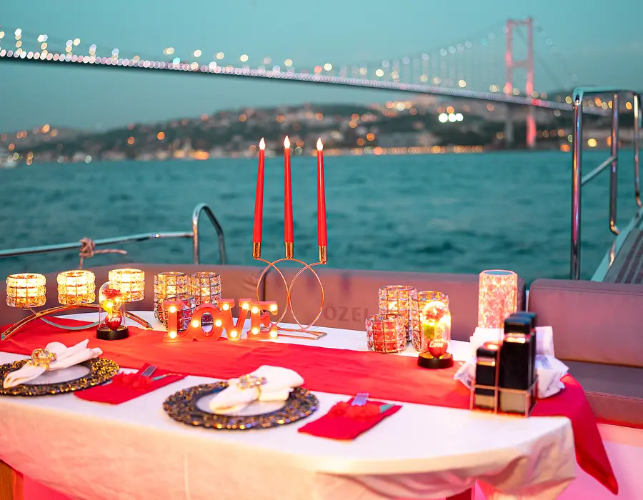 ÖZEL ( ALKOLSÜZ YAT KİRALAMA) Fotoğraf 7