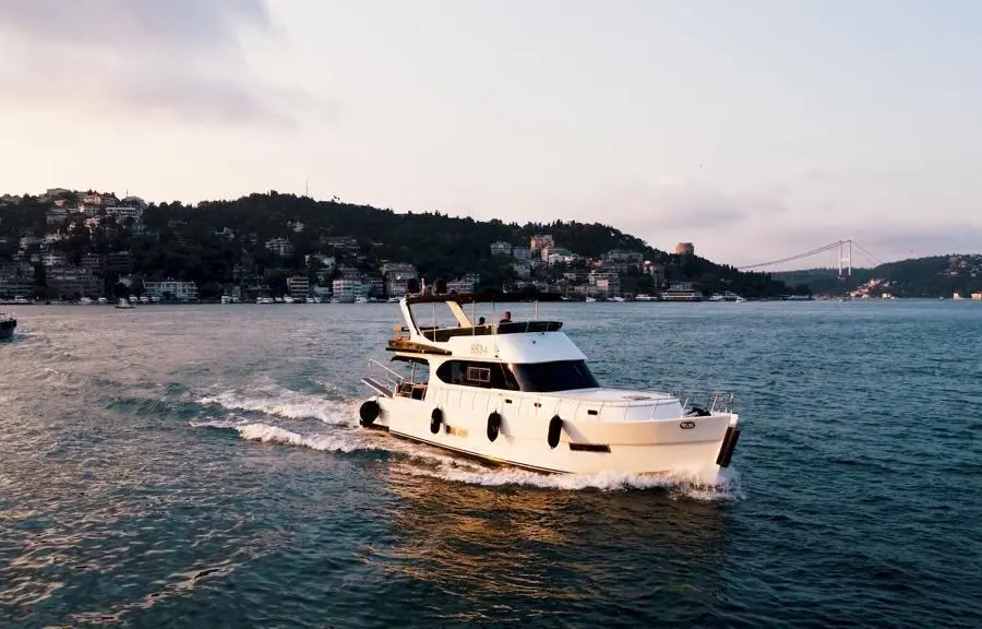 Range Rose ( ALKOLSÜZ ) Fotoğraf 1